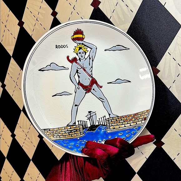 Greek Handmade Decorative Plates – Dakas Rhodes & Manousakis Colossus Set of 2 - Picture 14 of 15